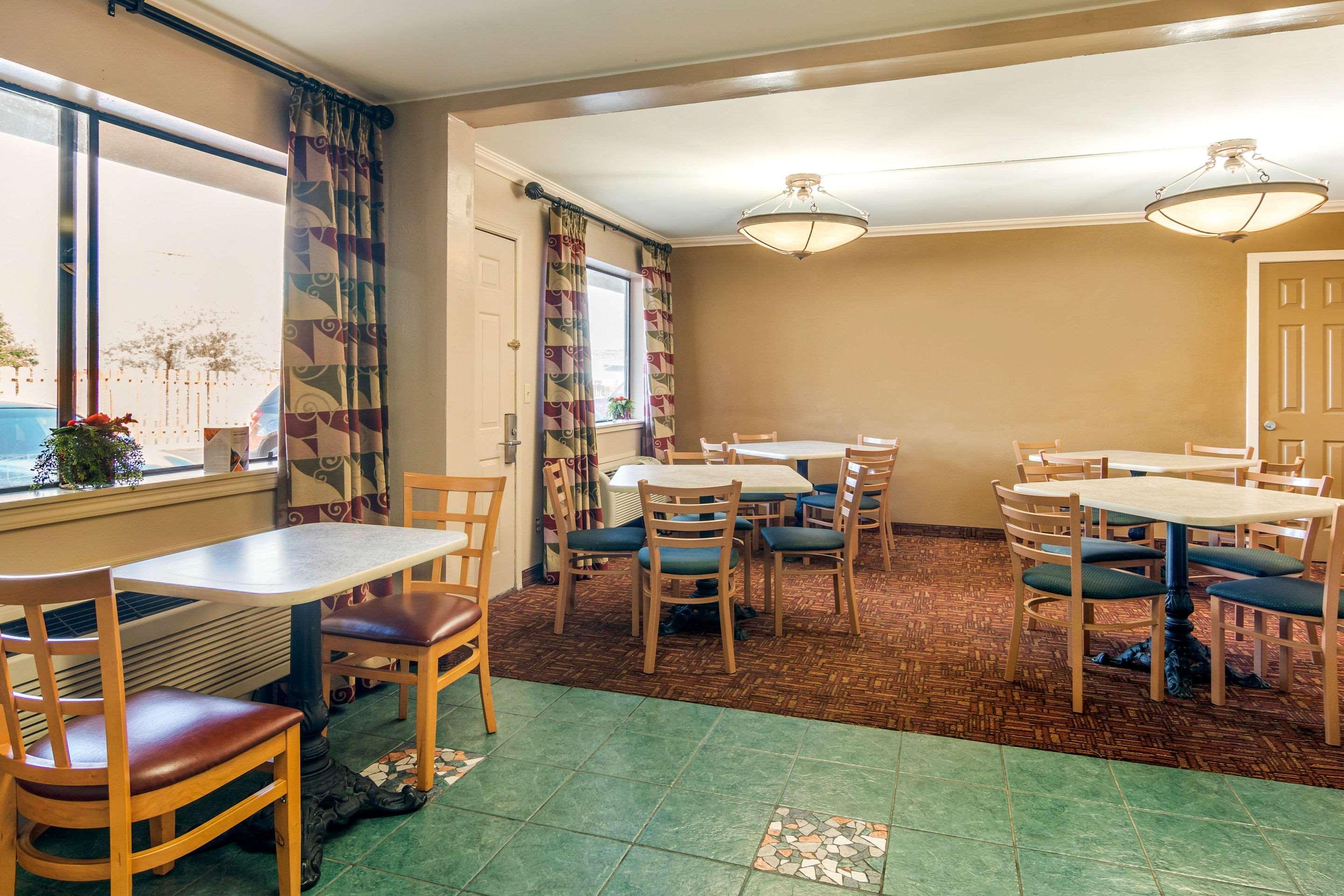 Quality Inn Klamath Falls - Crater Lake Gateway Exterior photo